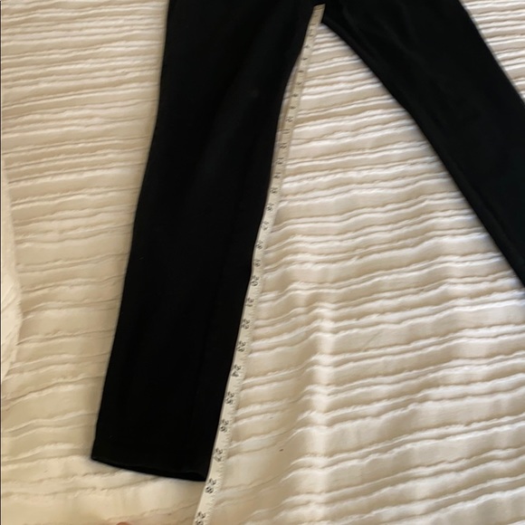 ❌SOLD Black Fold-over Yoga Pants - Picture 3 of 8